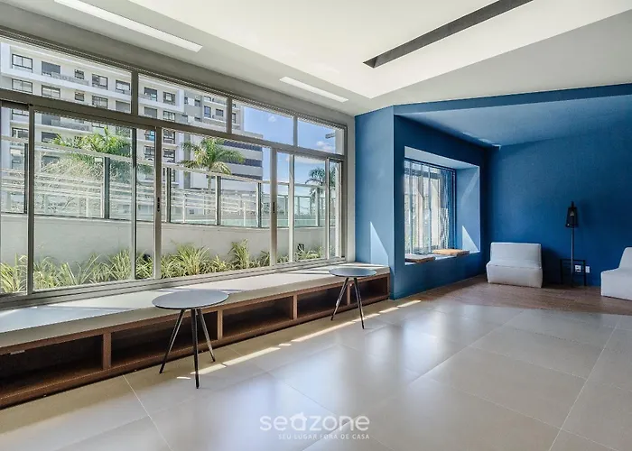 Em Cond. C/ Piscina E Vista Cid. Mcp0708 Porto Alegre
